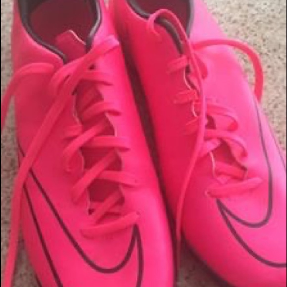 Nike Hot Pink Trainers
